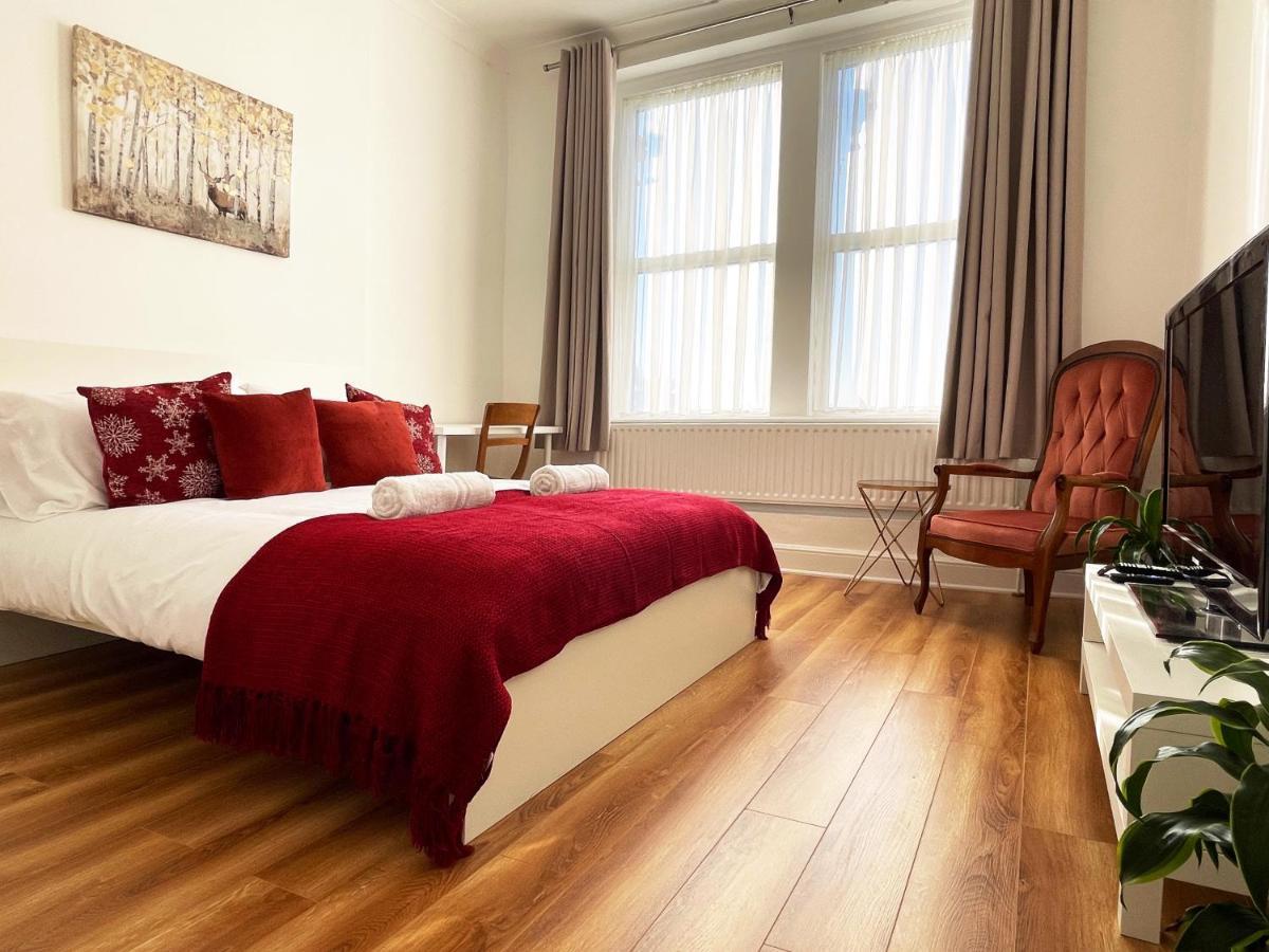 Appartamento Sarah's Cozy Near Queen's Park